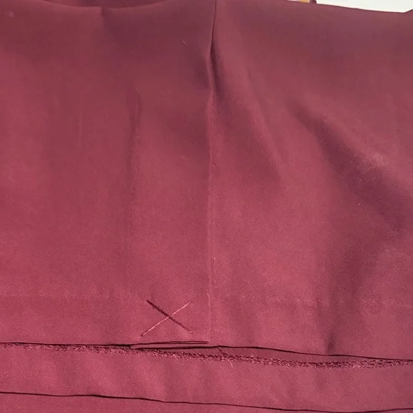 Carmen Marc Valvo Elegant Burgundy Midi Dress Size 18W - Picture 10 of 10